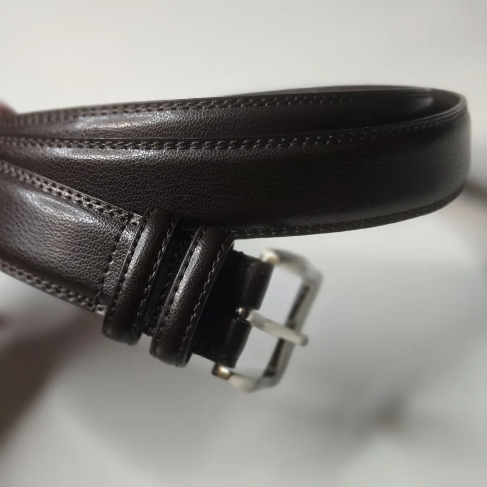 FLORSHEIM Men's Size 52 dark Reddish Brown like new condition Leather Belt